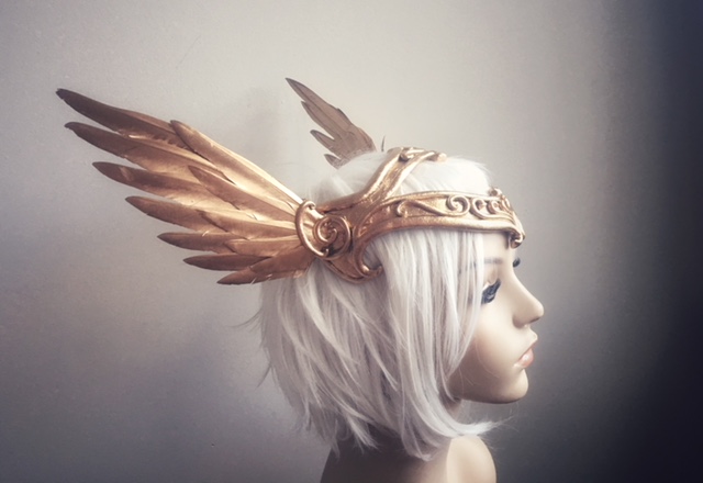 Golden Messenger Headdress - Serpentfeathers